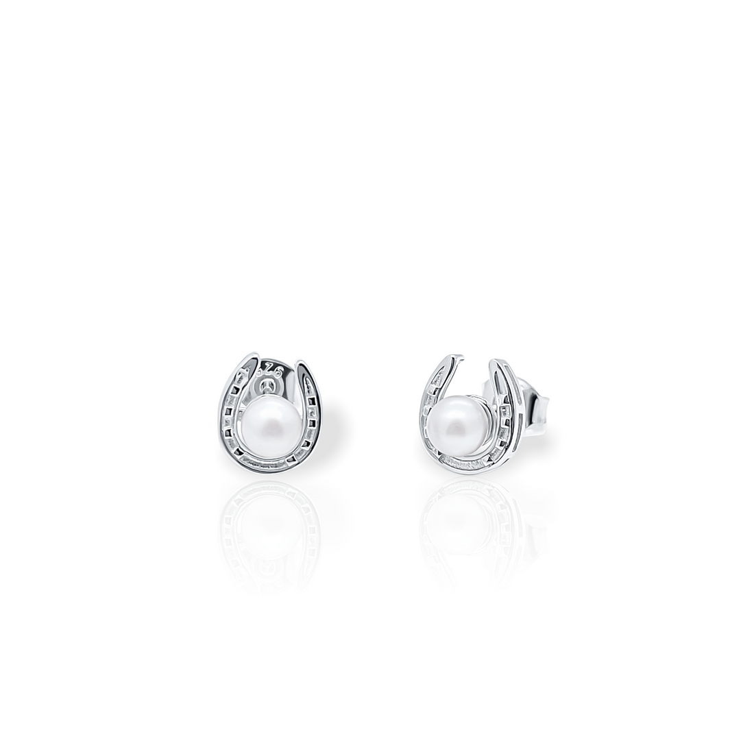 Horseshoe Pearl Stud Earring